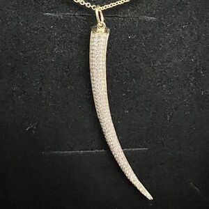 14K Yellow Gold with Diamonds Claw 18in Necklace